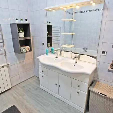 Apartment Gregbnb - T2 50m2 - Jardin 80m2 - 15min Gare *